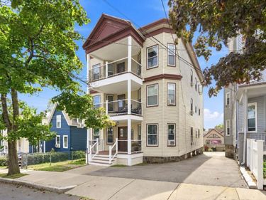 111 Locust St, Unit 2, Winthrop, MA 02152