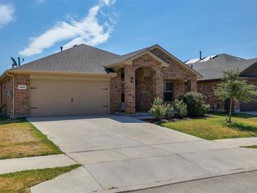 6348 Eagle Lake Court, Fort Worth, TX 76179