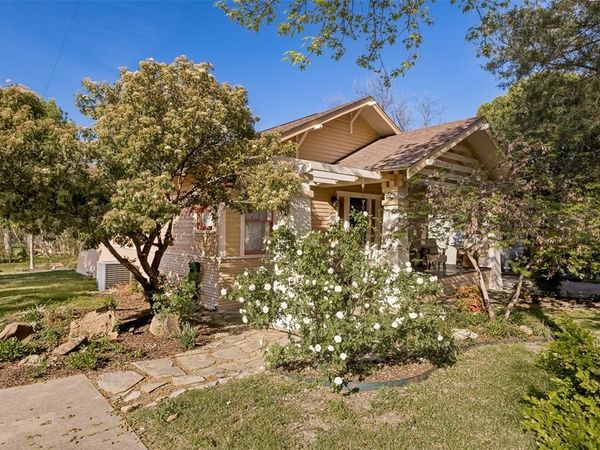 408 Heard Street , McKinney, TX 75069