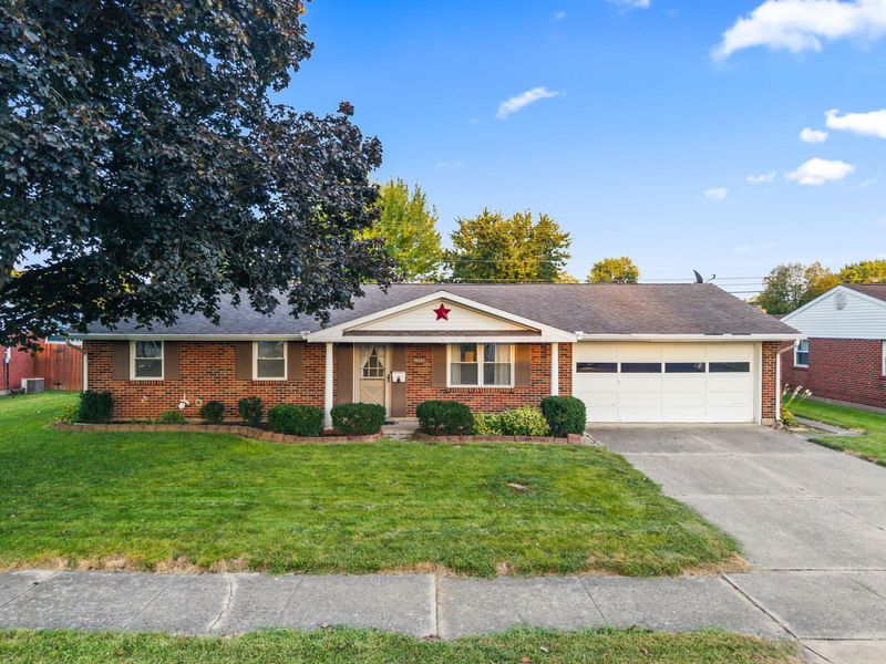 549 Forrest Lane, Troy, OH 45373 Photo 1
