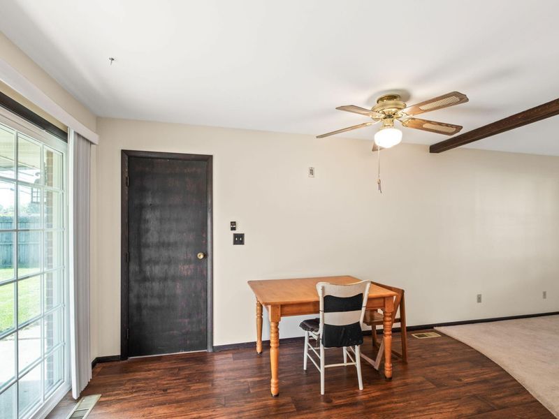 549 Forrest Lane, Troy, OH 45373 Photo 9