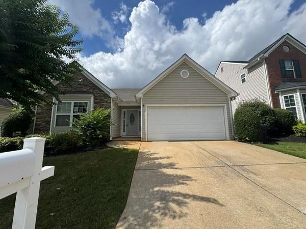 323 Greystone Parkway , Hiram, GA 30141