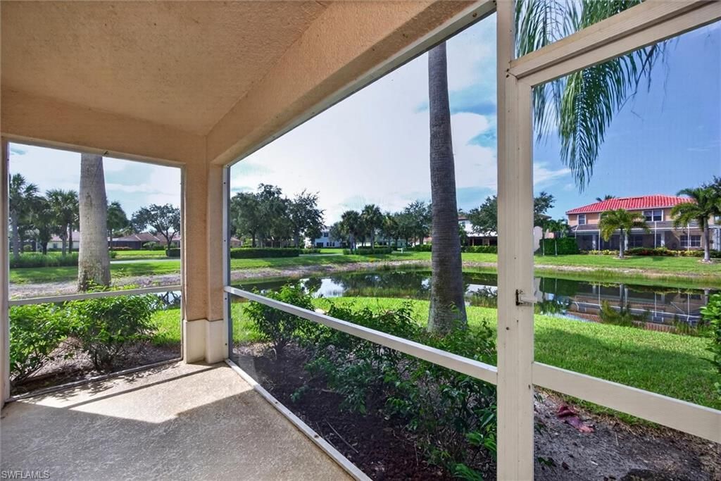 1338 Weeping Willow Ct, Cape Coral, FL 33909 Photo
