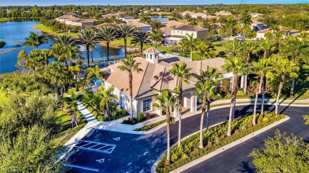1338 Weeping Willow Ct, Cape Coral, FL 33909 Photo