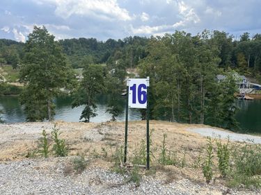 16 Lot Sleepy Hollow Road, Unit Lot 16, East Bernstadt, KY 40729