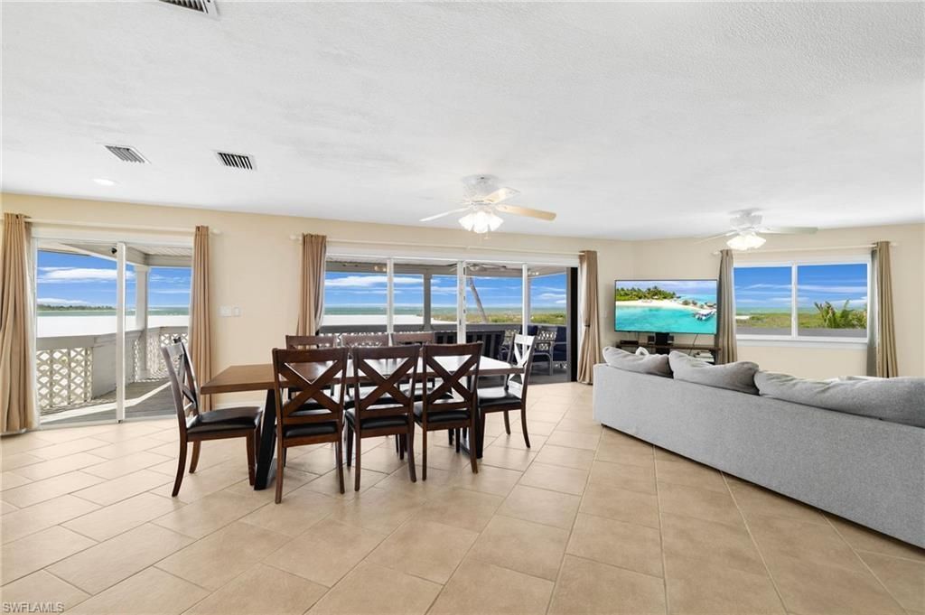 8246 Estero Blvd, Fort Myers Beach, FL 33931 Photo