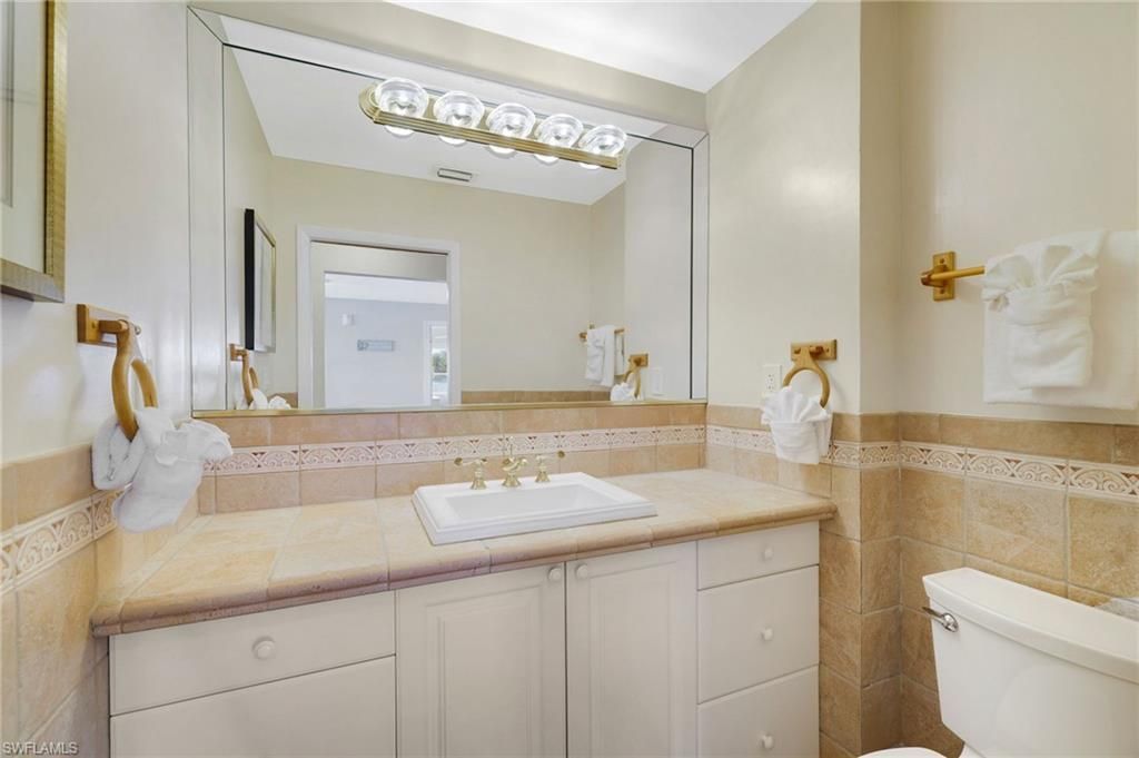 8246 Estero Blvd, Fort Myers Beach, FL 33931 Photo