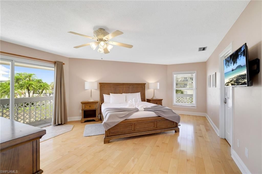 8246 Estero Blvd, Fort Myers Beach, FL 33931 Photo