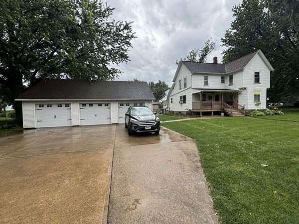 820 Garfield Street, Granville, IA 51022