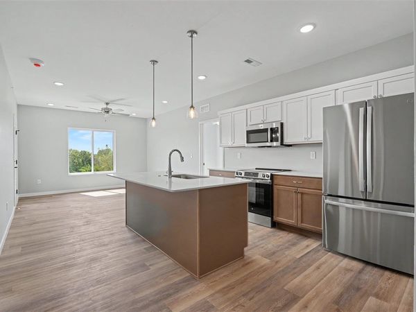 4428 Deer Creek Rd, Unit 303, Iowa City, IA 52246