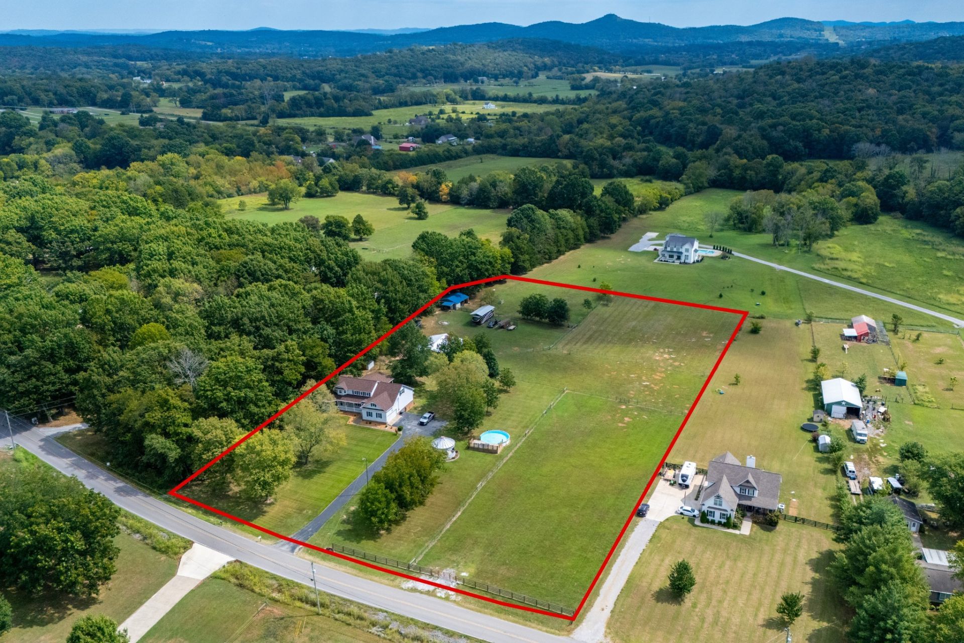 5205 SE Tater Peeler Rd, Lebanon, TN 37090 Main Photo