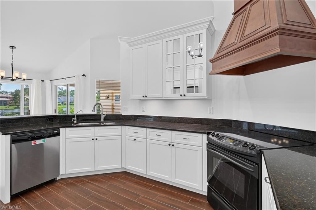 2126 E Crown Pt, Naples, FL 34112 Photo