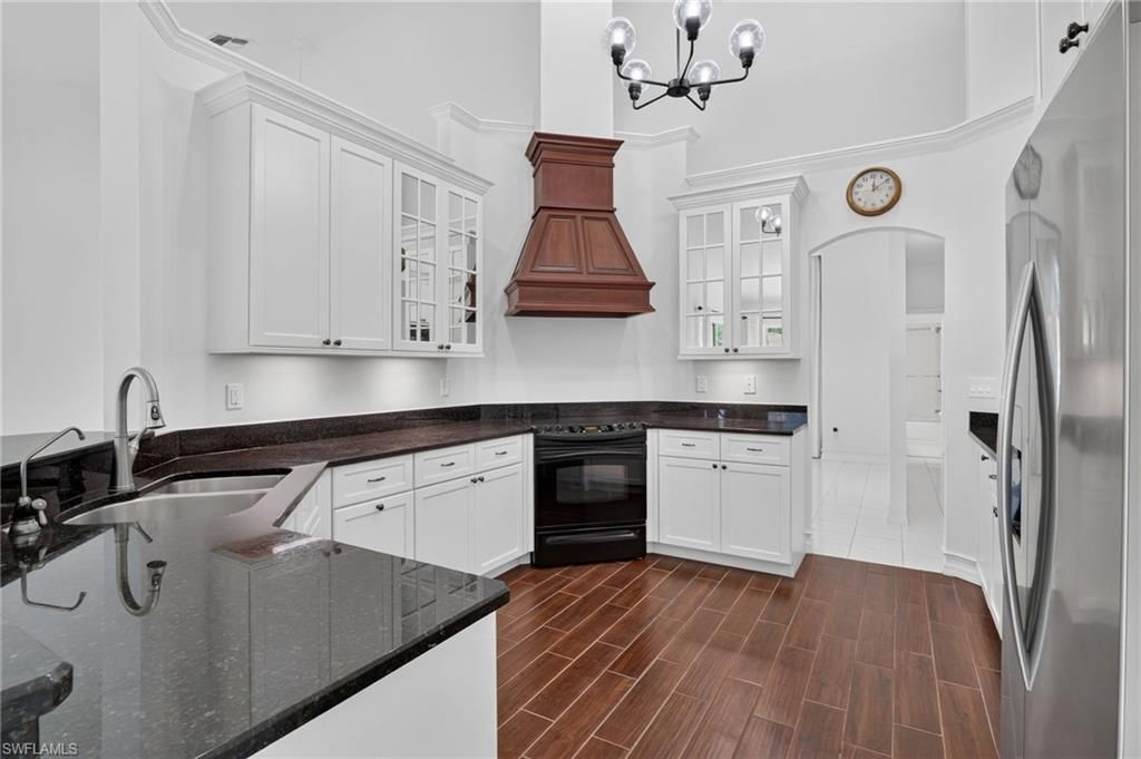 2126 E Crown Pt, Naples, FL 34112 Photo