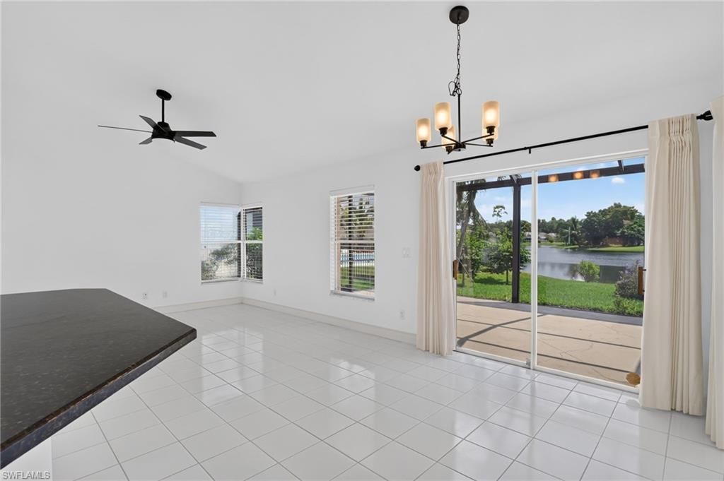 2126 E Crown Pt, Naples, FL 34112 Photo