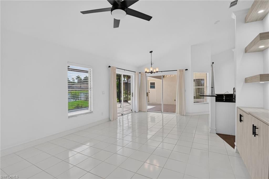 2126 E Crown Pt, Naples, FL 34112 Photo