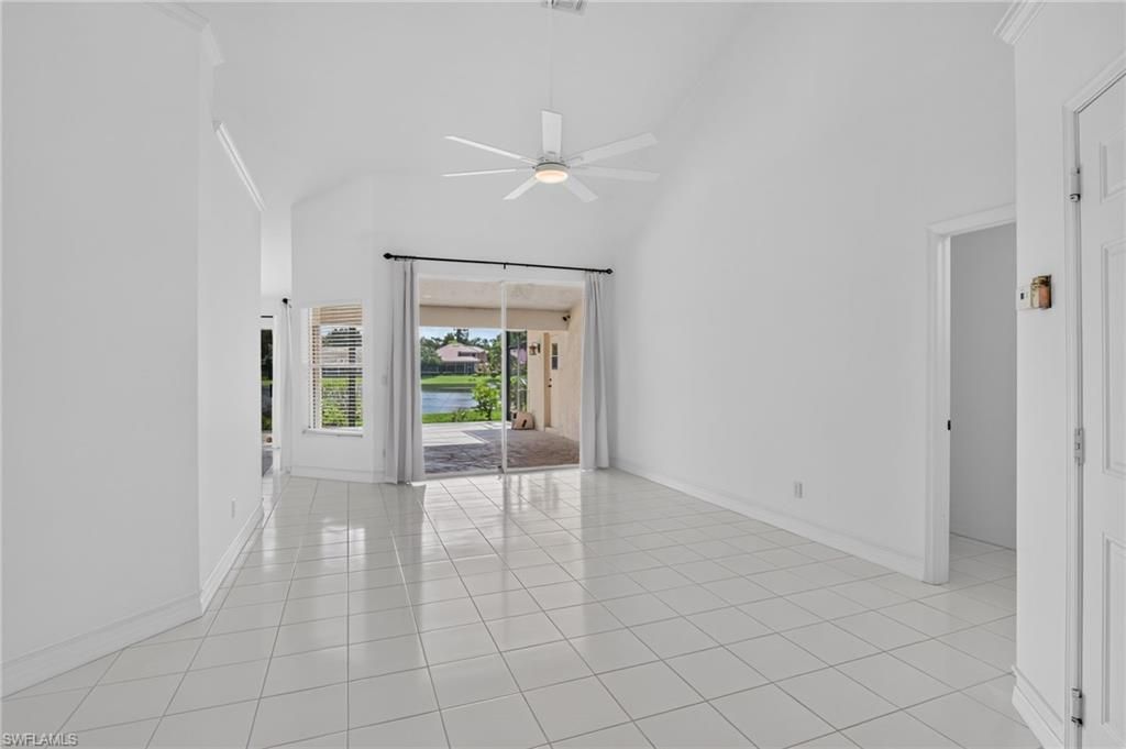 2126 E Crown Pt, Naples, FL 34112 Photo