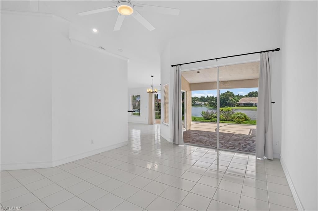 2126 E Crown Pt, Naples, FL 34112 Photo