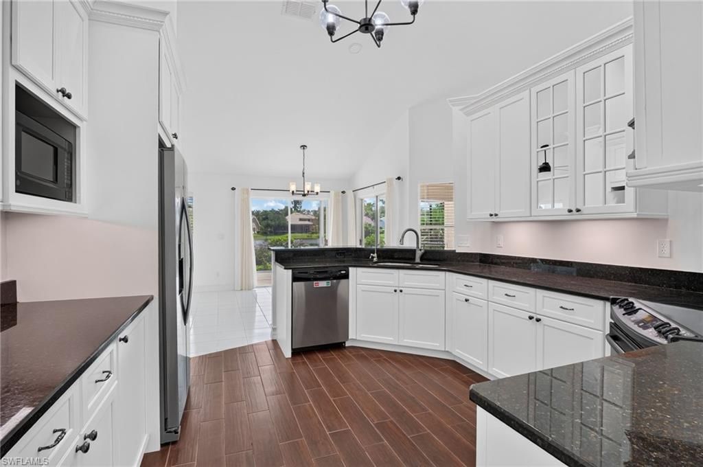 2126 E Crown Pt, Naples, FL 34112 Photo