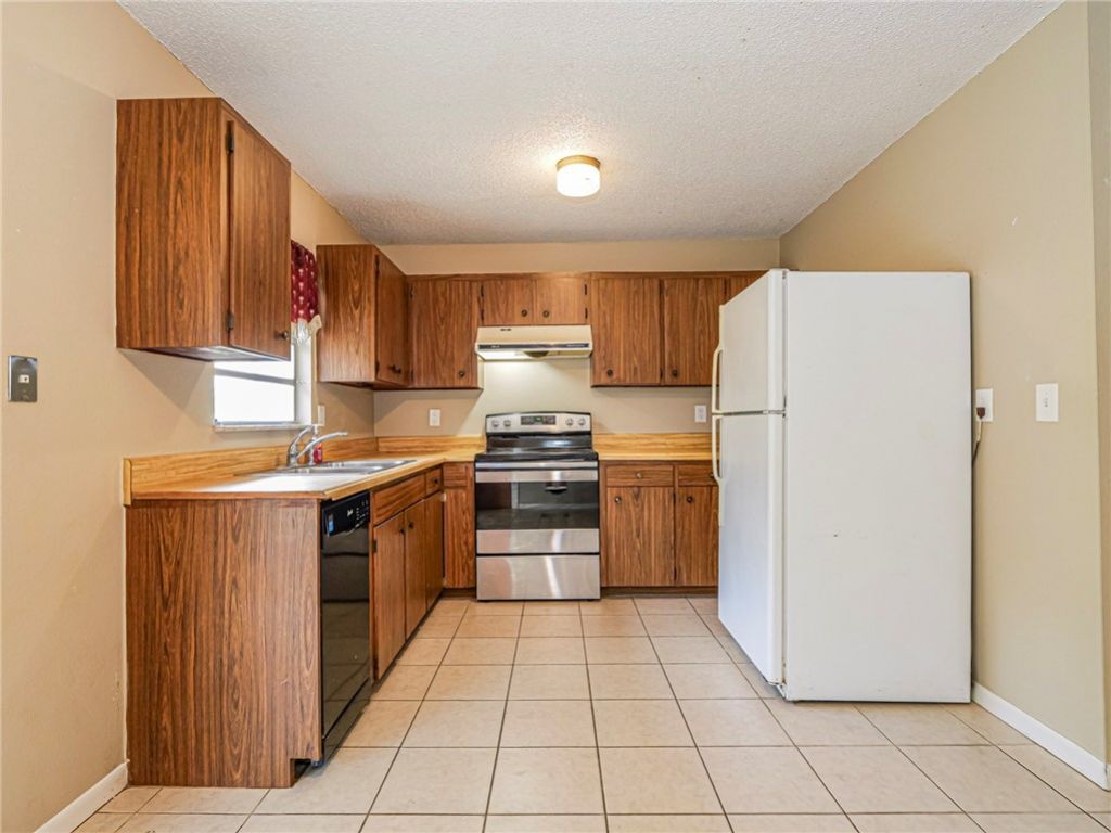 401 Lake Drive, Sebastian, FL 32958 Photo