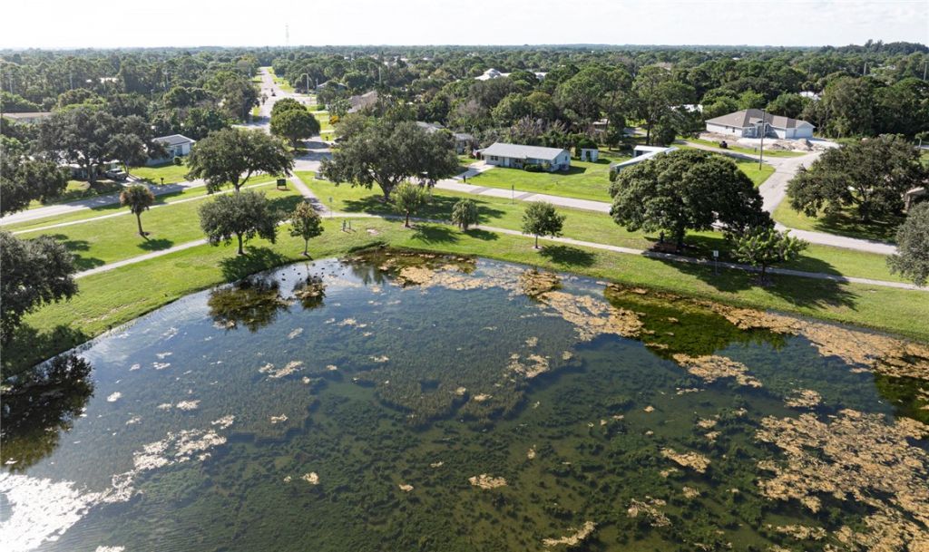 401 Lake Drive, Sebastian, FL 32958 Photo