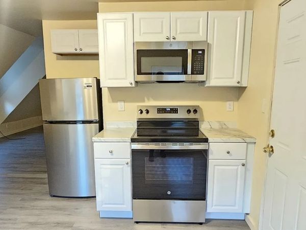 53 Taylor Ave, Unit 3, Brockton, MA 02302