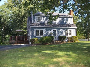 99 Brentwood Circle, Plymouth, MA 02360