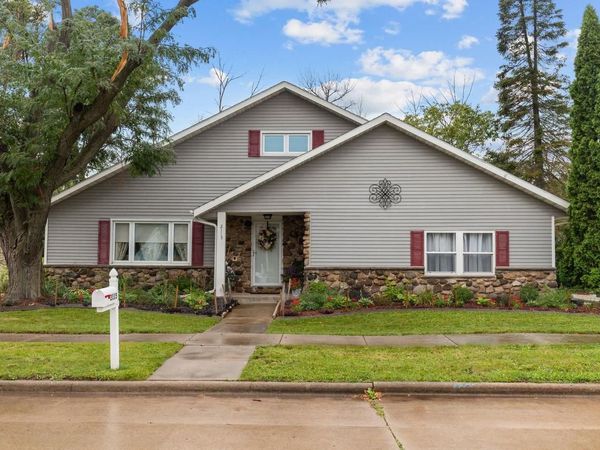 2115 N BIRCHWOOD AVENUE, Appleton, WI 54914