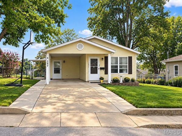 127 N 8th Street, Festus, MO 63028