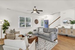 1413 Swamp Fox Lane photo 4