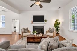 1413 Swamp Fox Lane photo 4