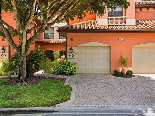 5735 Grande Reserve WAY , Unit 402, NAPLES, FL 34110