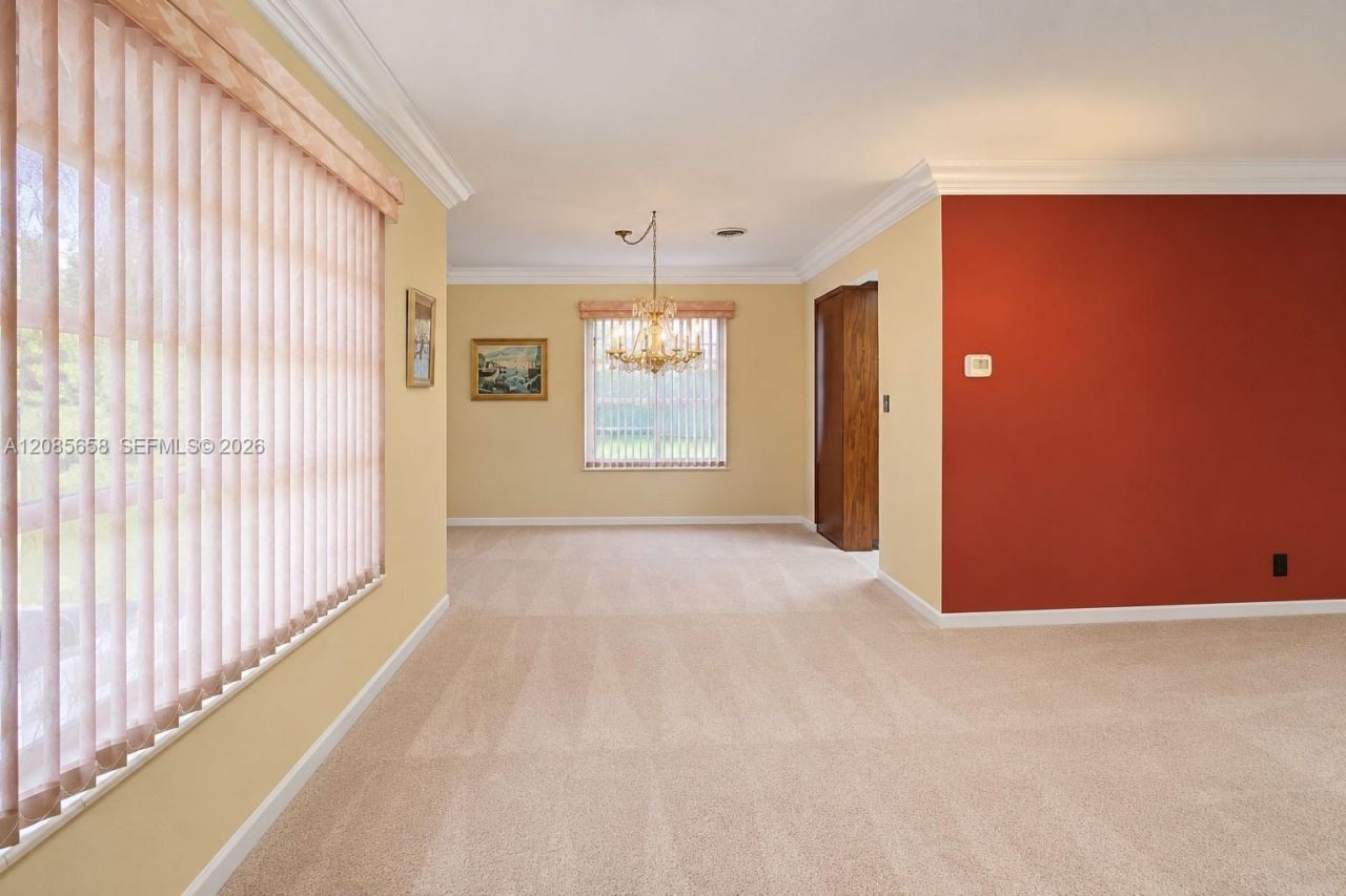 14961 Egan Ln, Miami Lakes, FL 33014 Photo