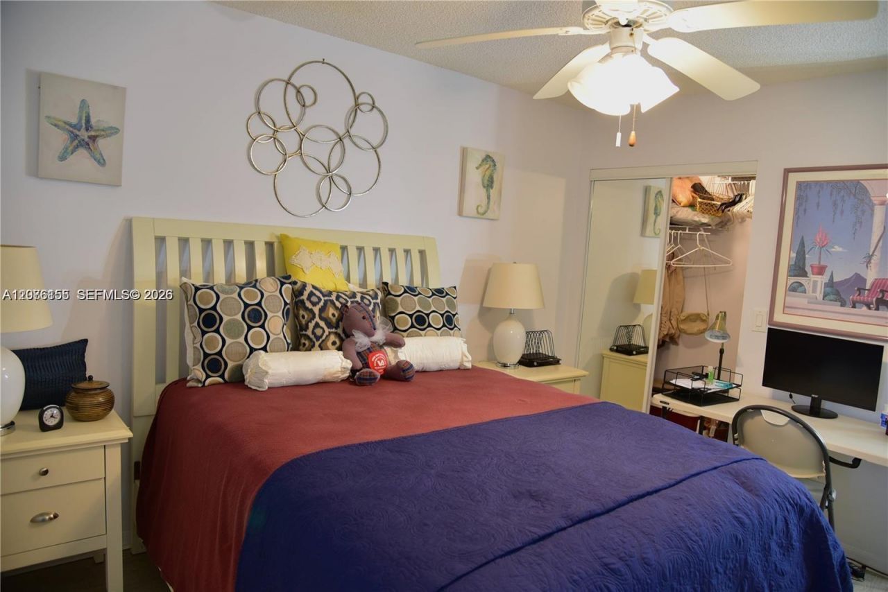 7730 Granville Dr, Unit 202, Tamarac, FL 33321 Photo
