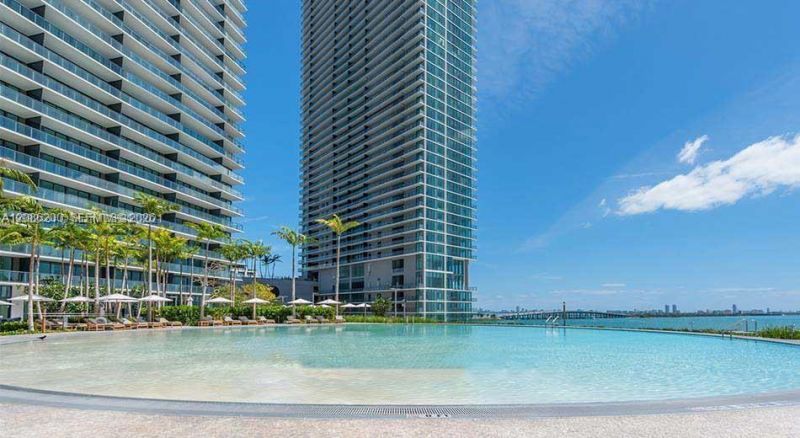 650 NE 32nd St, Unit 4402, Miami, FL 33137 Photo