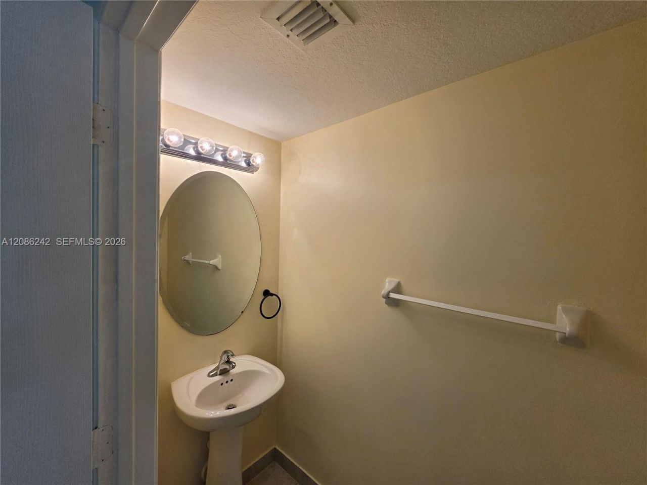 175 SE 34th Ave, Homestead, FL 33033 Photo