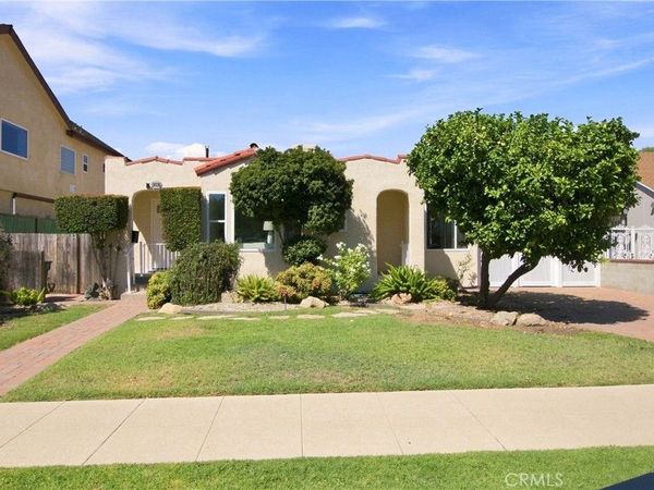 2207 N Lamer Street, Burbank, CA 91504