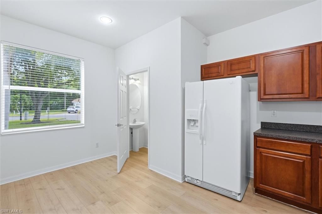 8381 Village Edge Cir, Fort Myers, FL 33919 Photo