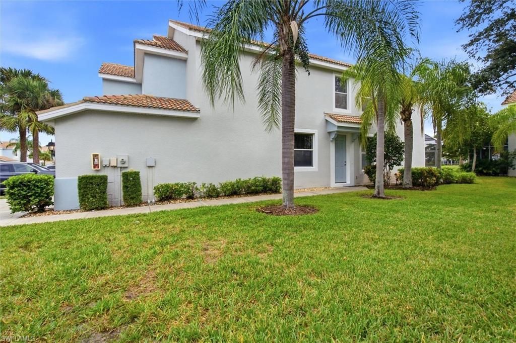 8381 Village Edge Cir, Fort Myers, FL 33919 Photo
