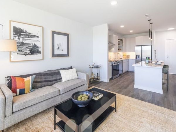 305 Winter Street, Unit 452, Waltham, MA 02451