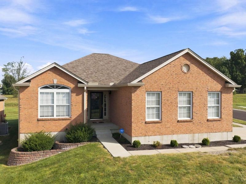 1970 Redbud Drive, Hamilton, OH 45013 Photo 2
