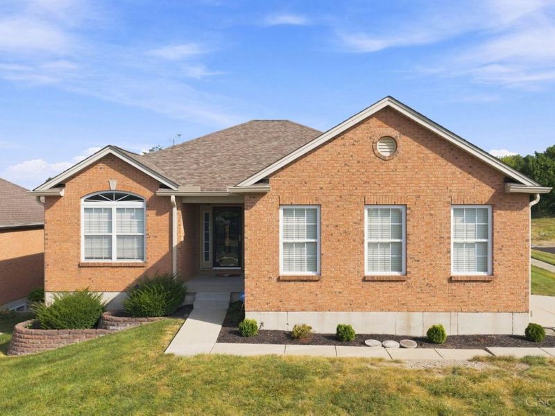1970 Redbud Drive, Hamilton, OH 45013 Photo 3