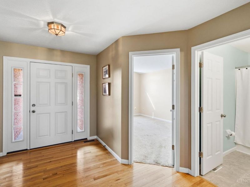 1970 Redbud Drive, Hamilton, OH 45013 Photo 6