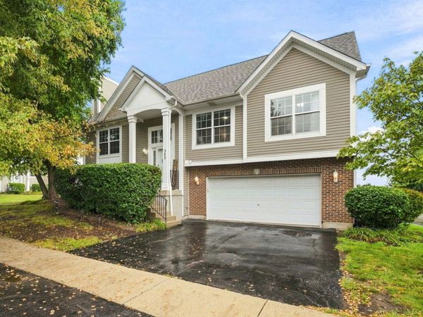 543 Silver Leaf Drive, Joliet, IL 60431