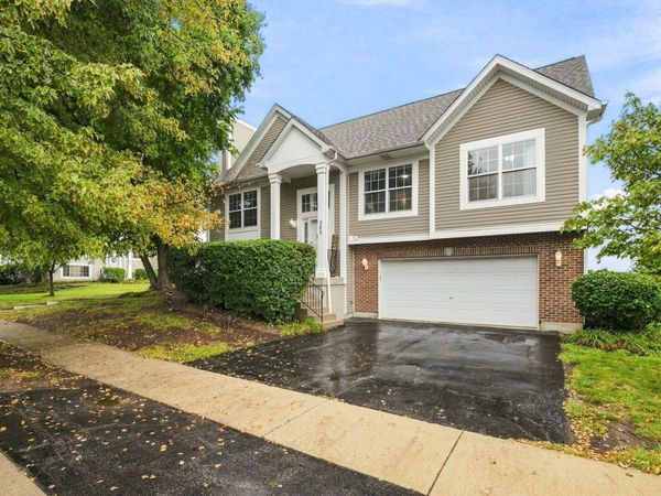 543 Silver Leaf Drive, Joliet, IL 60431