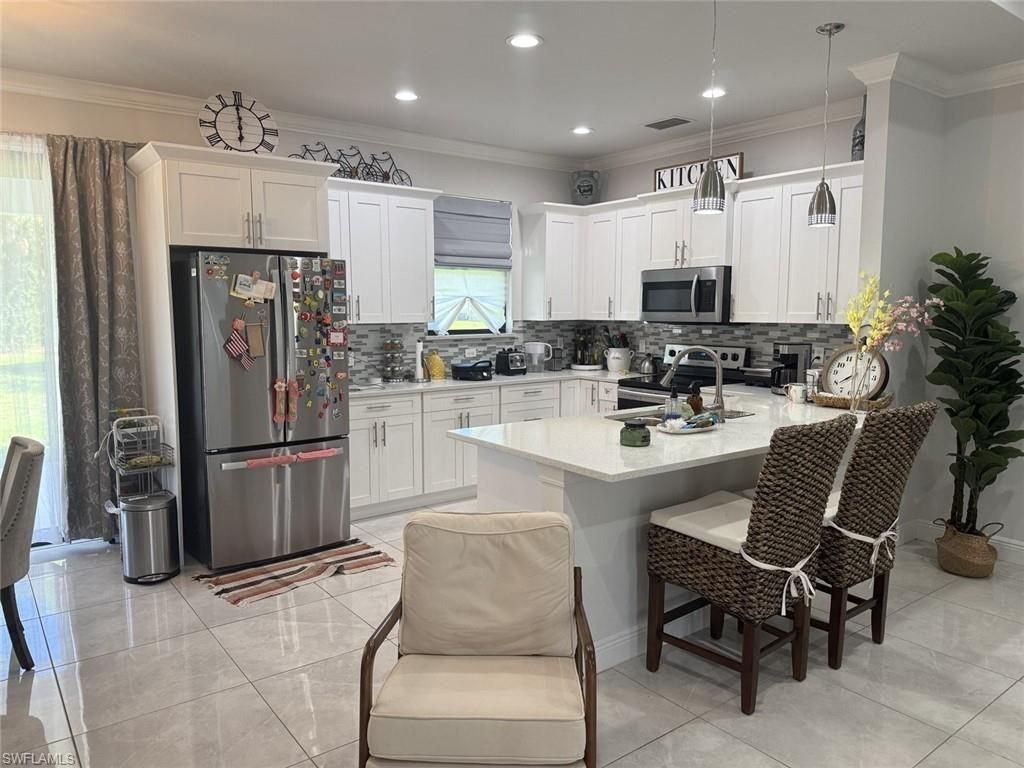 2065 18th Ave Ne, Naples, FL 34120 Photo