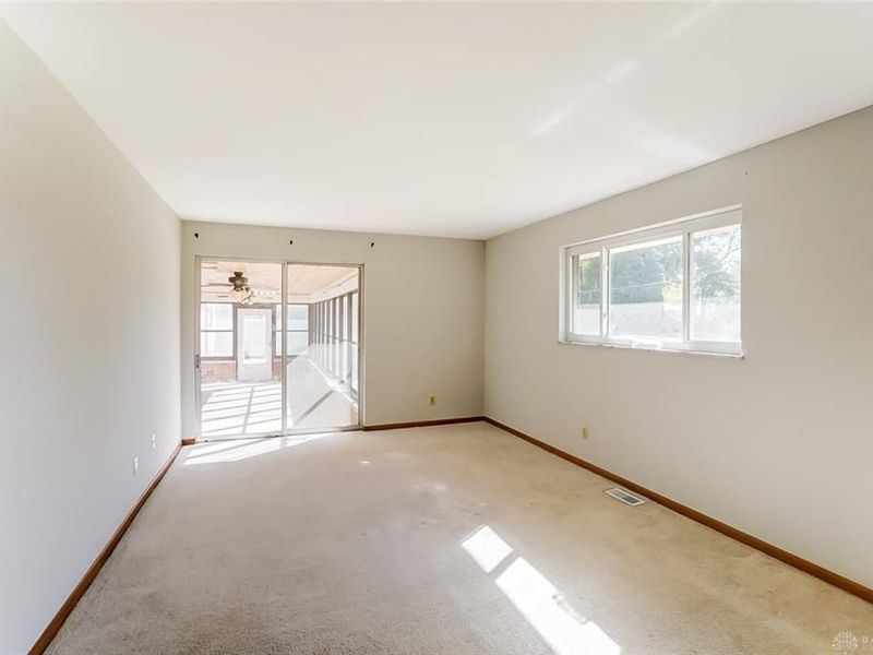 640 Deptford Avenue, Washington Township, OH 45429 Photo 18