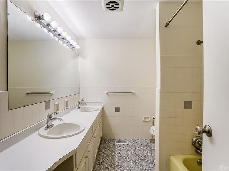 640 Deptford Avenue, Washington Township, OH 45429 Photo 30