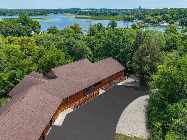 W303S10481 Sandy Beach ROAD, Mukwonago, WI 53149