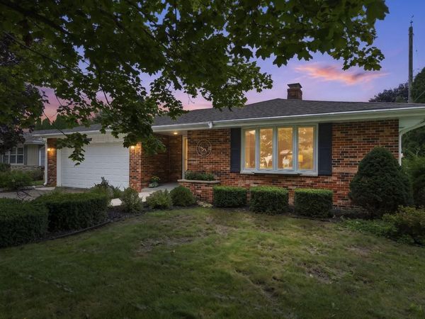 8827 47th AVENUE, Kenosha, WI 53142