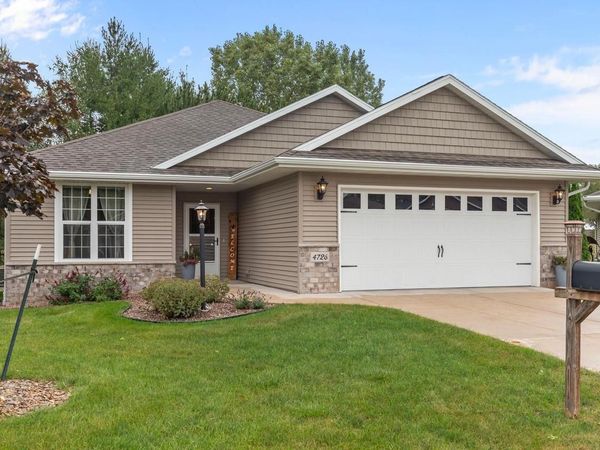 4726 N TONY COURT, Appleton, WI 54913